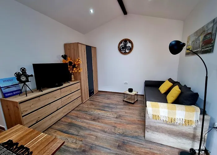 Apartment Retro Chic