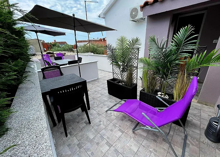 Retro Chic * Πούλα