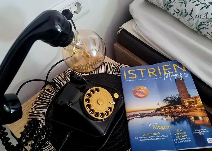 Retro Chic * Πούλα