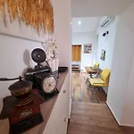 Retro Chic *