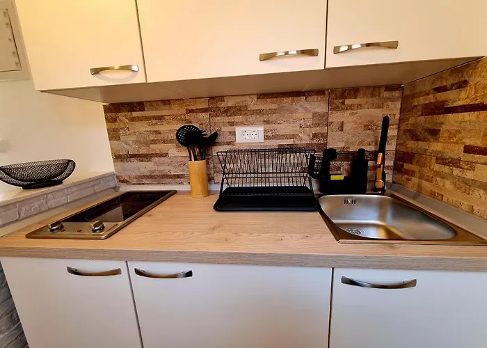 Апартаменти Retro Chic *